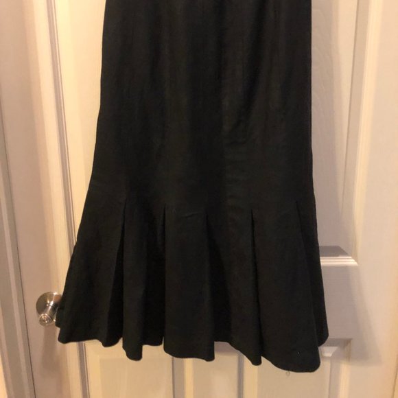 Cassidy fit and flare pleated skirt - Picture 2 of 4